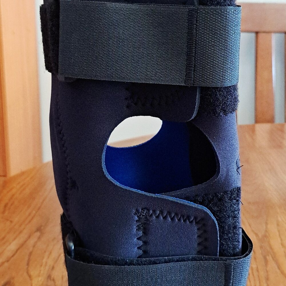 Procare - Reddie Brace Knee Small 79-82393 New